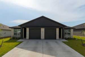 featured image of 911 Cherry Laurel Ln