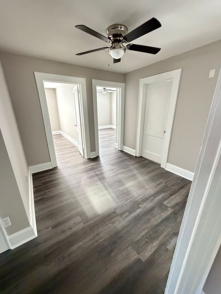 1212 Martin Luther King Ave - Photo 4 of 25
