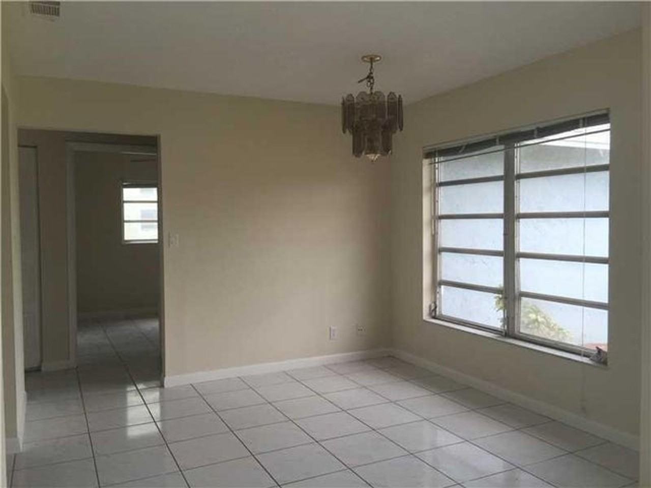 9330 Nw 42nd Ct - Photo 3 of 12