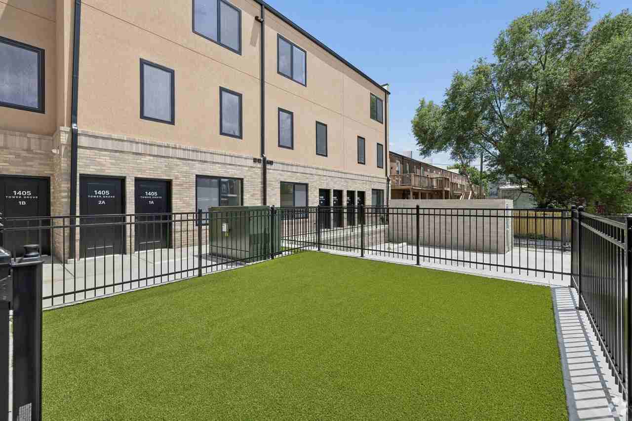 Tower Vista Townhomes - Photo 2 of 43