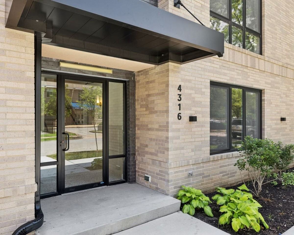 Tower Vista Townhomes - Photo 3 of 43