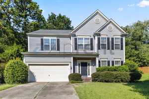 featured image of 6401 Fillian Ln