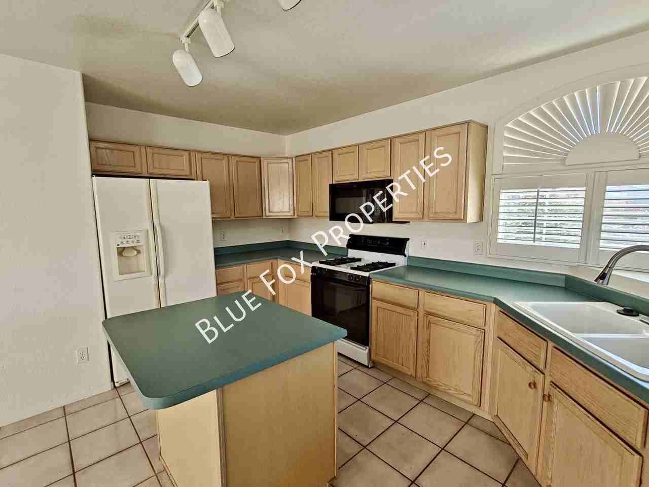6717 W Nueva Vista Dr - Photo 7 of 27