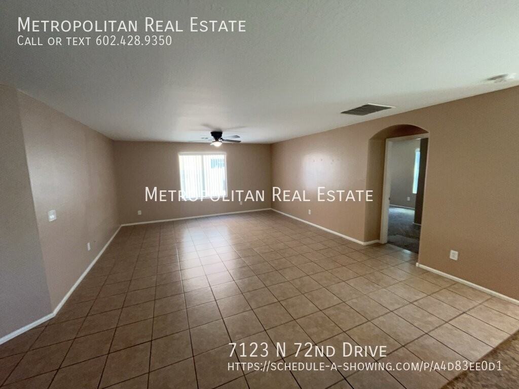 7123 N 72nd Dr - Photo 6 of 36