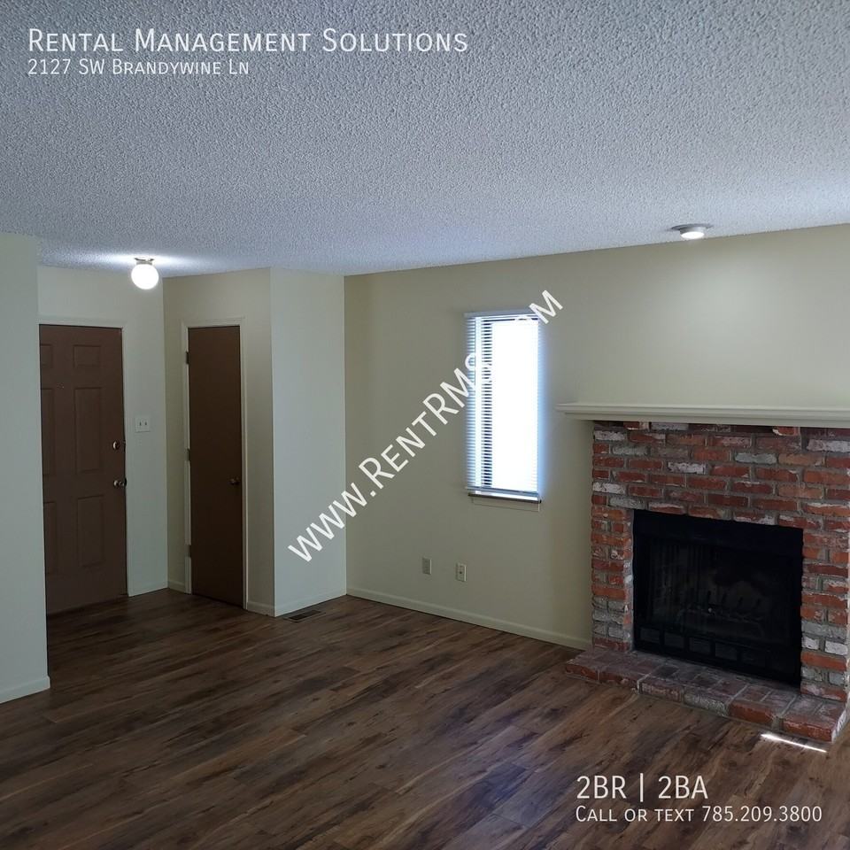 2127 Sw Brandywine Ln - Photo 4 of 28