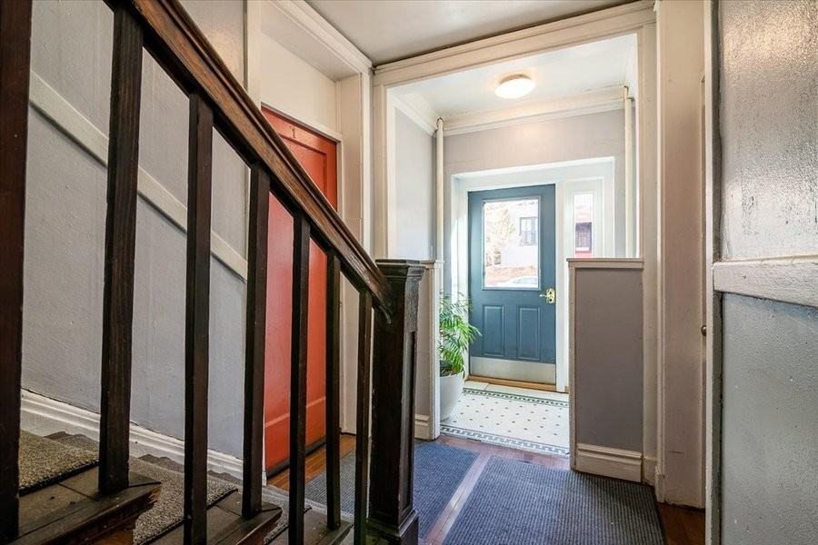 1235 N Washington St #19 - Photo 3 of 19