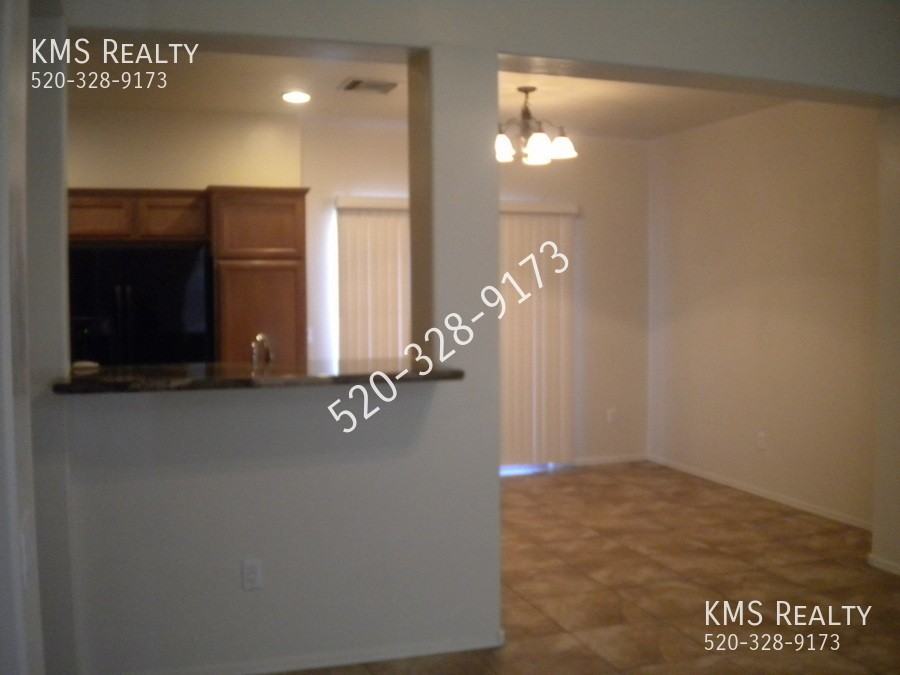 10569 E Forest Falls Ct - Photo 5 of 50