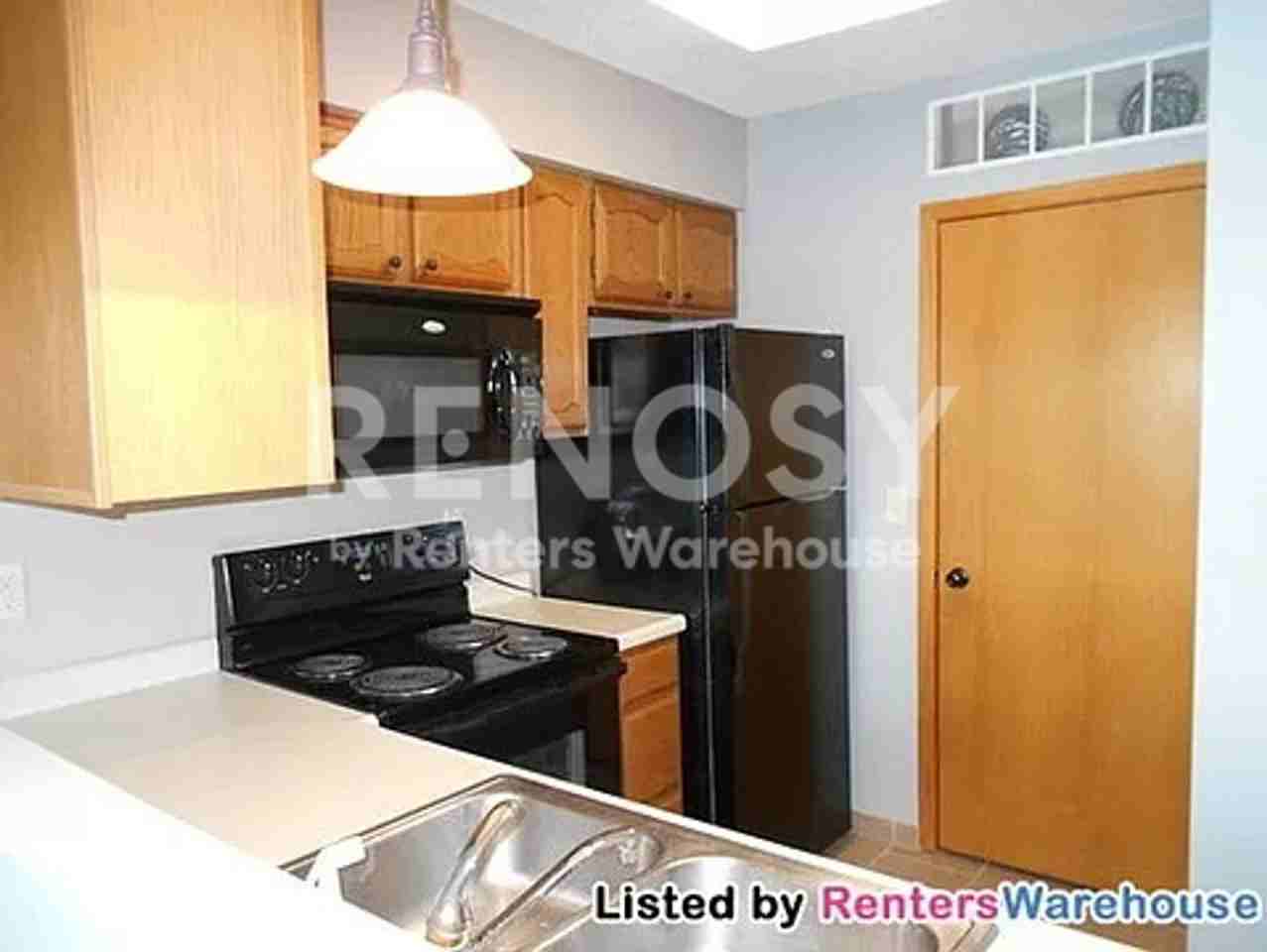 24 Elton Ridge Ct Nw - Photo 3 of 13