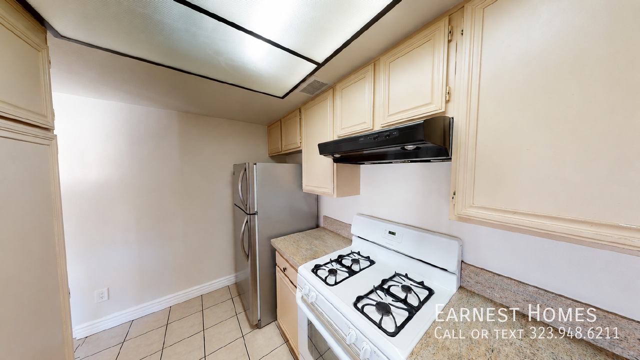 14401 Plummer St #23 - Photo 7 of 16