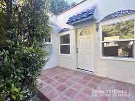 2107 Vine St - Photo 1 of 1