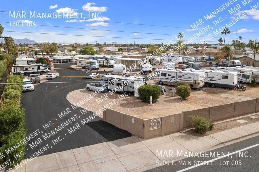 5200 E Main St