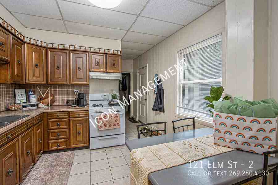 121 Elm St #2 - Photo 7 of 13