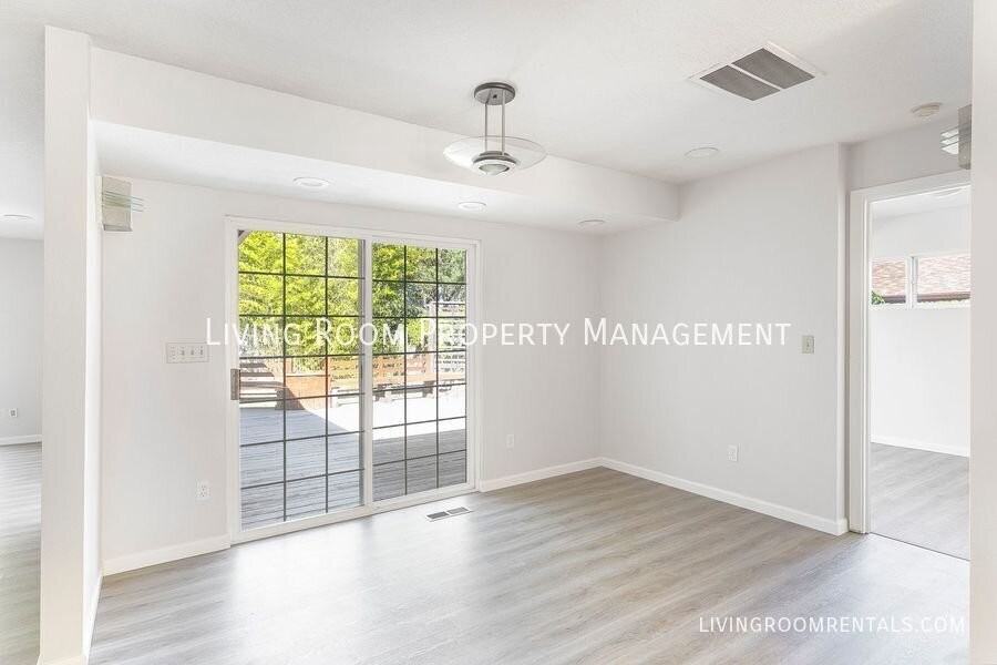9263 Sw Brier Pl - Photo 7 of 16