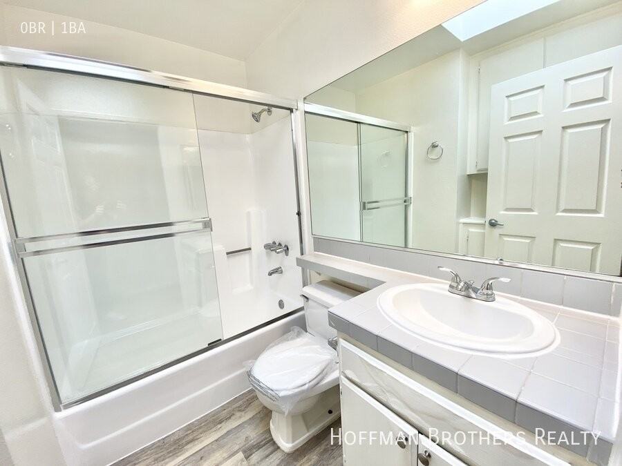 3500 Mentone Ave #201 - Photo 6 of 6