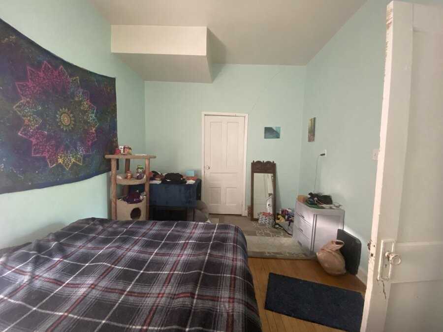 1702 Banks Ave - Photo 5 of 7