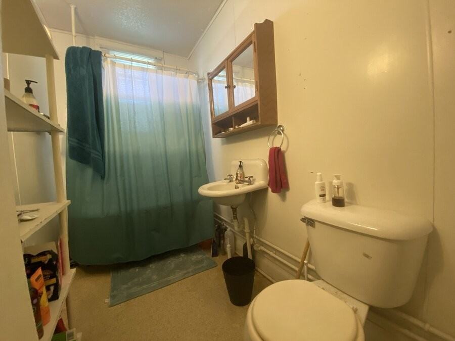 1702 Banks Ave - Photo 7 of 7