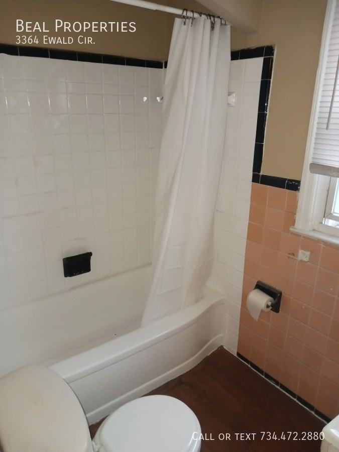 3364 Ewald Cir - Photo 6 of 22