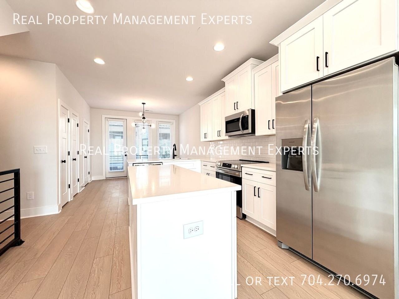 2158 N Graham St - Photo 4 of 23