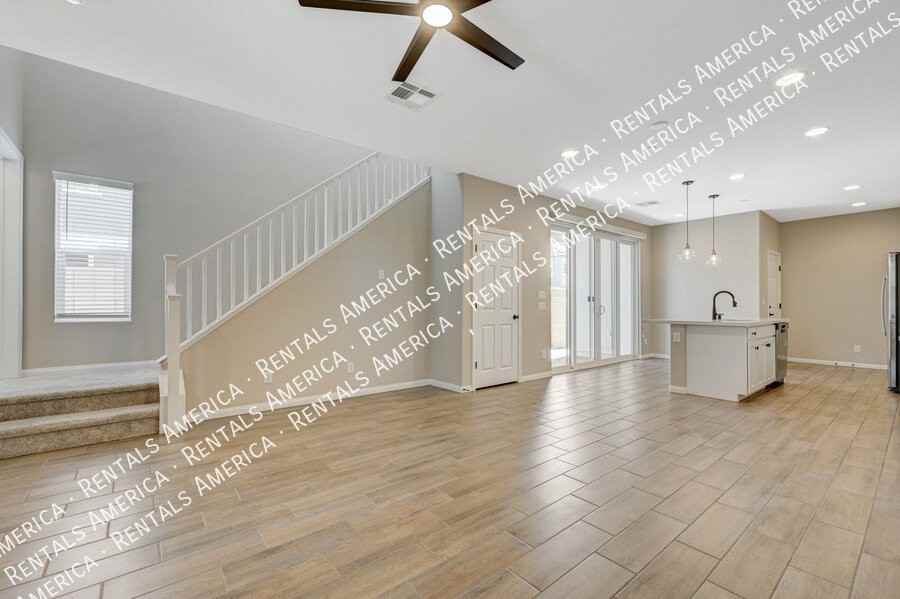 4554 Cloudrest Peak St - Photo 2 of 16