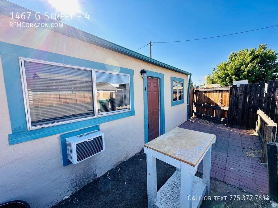 1467 G St #4 - Photo 2 of 11