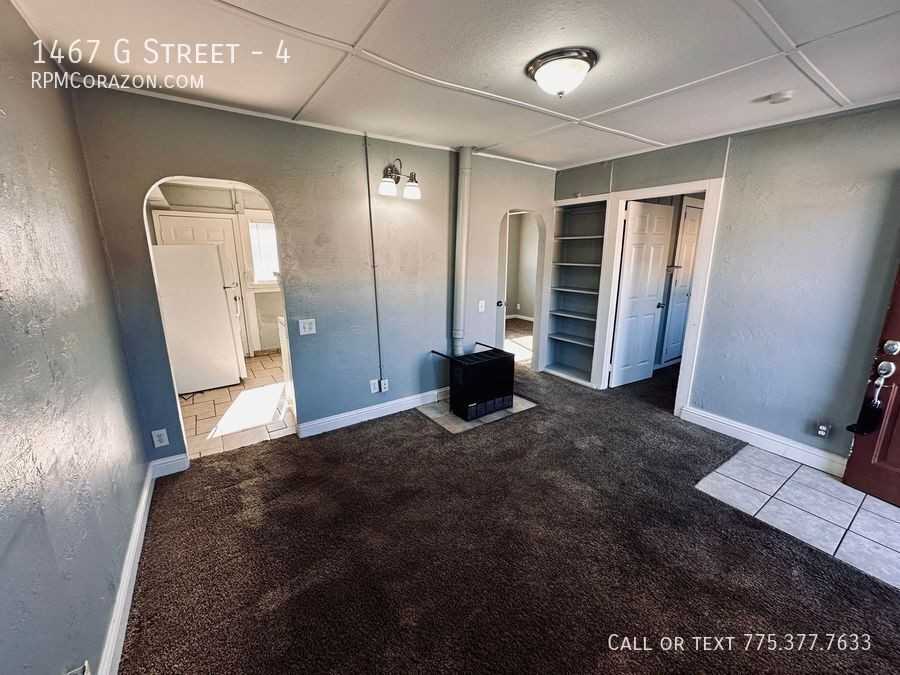1467 G St #4 - Photo 3 of 11