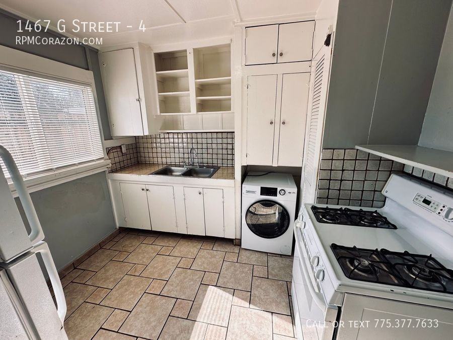1467 G St #4 - Photo 6 of 11