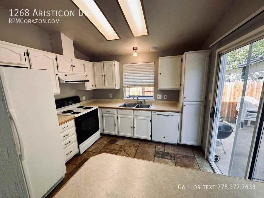 1268 Aristicon Dr - Photo 5 of 13