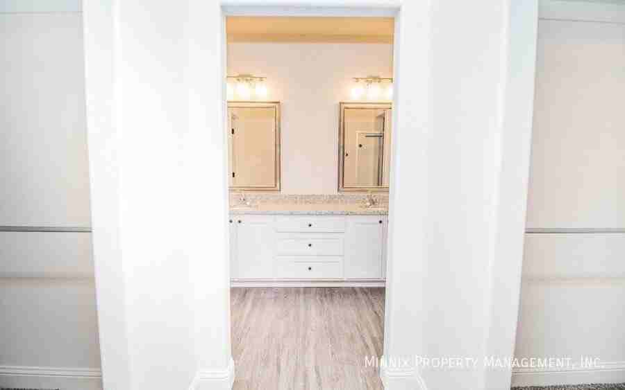 1615 102nd St #A - Photo 7 of 17