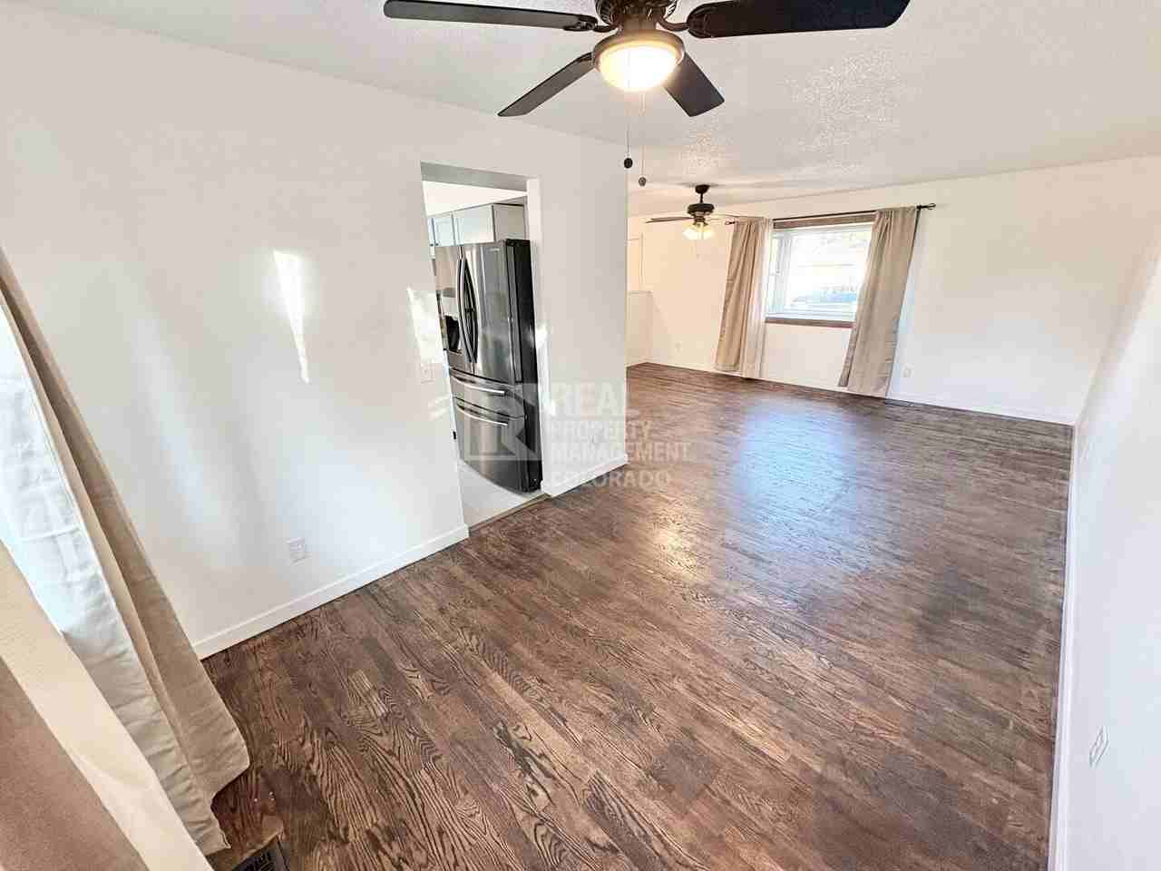 19027 E Cornell Ave - Photo 2 of 24