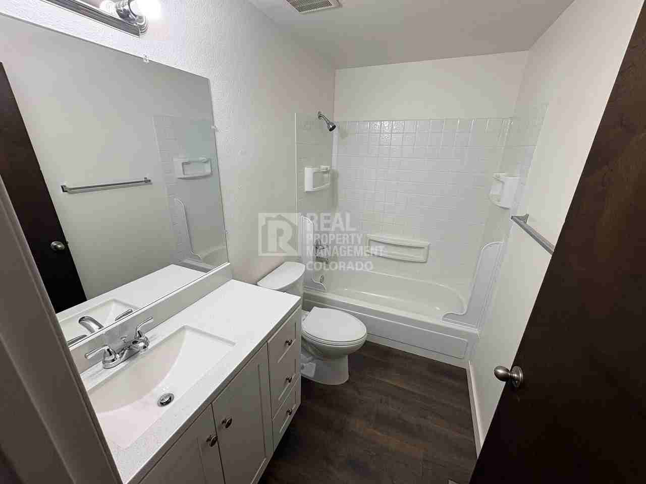 564 Jocelyn Dr - Photo 7 of 11
