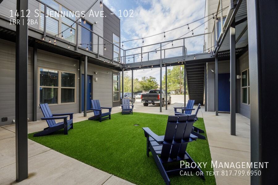 1412 S Jennings Ave #102 - Photo 4 of 10