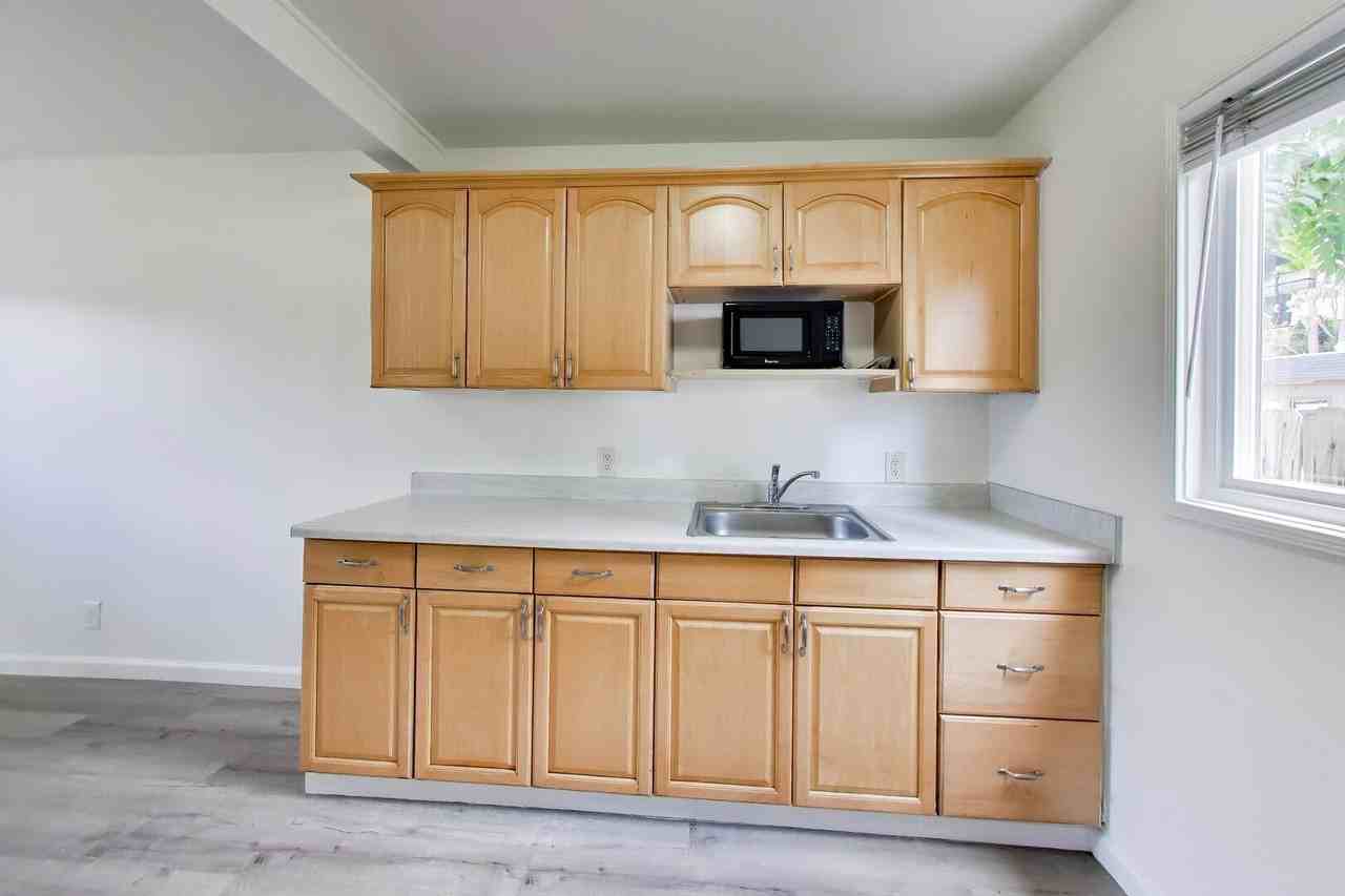 357 Willow St #05 - Photo 2 of 17