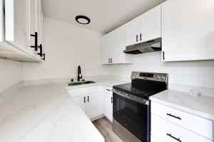 featured image of 486 Beech St #01