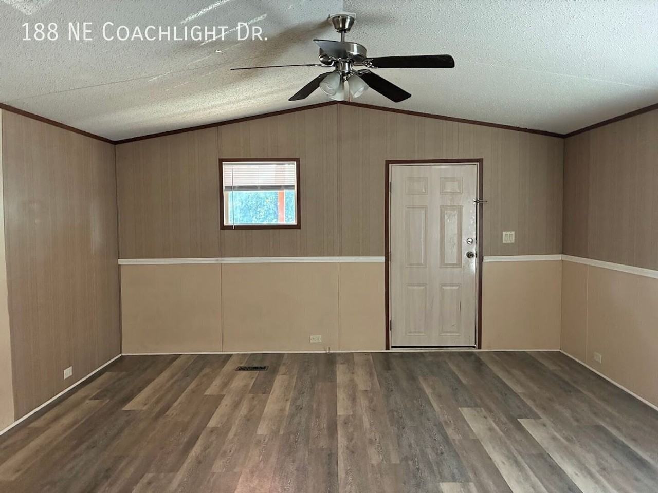 188 Ne Coachlight Dr - Photo 6 of 20