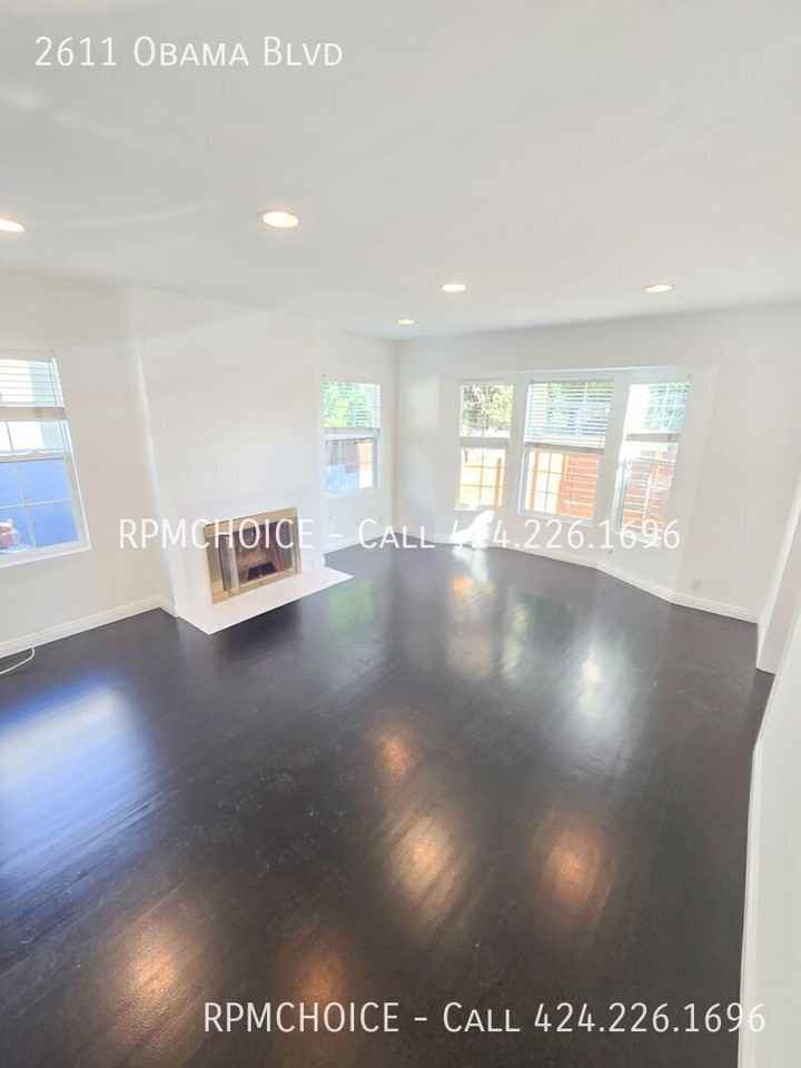 2611 Obama Blvd - Photo 7 of 47