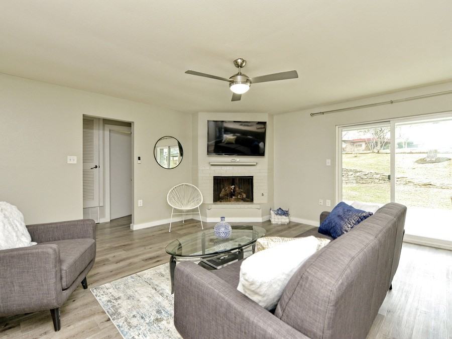 1601 Elmira Rd - Photo 7 of 29