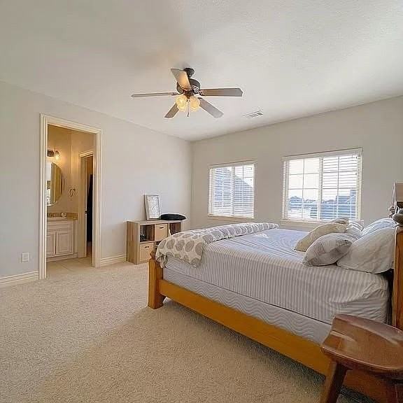 5405 S 61st St - Photo 3 of 27
