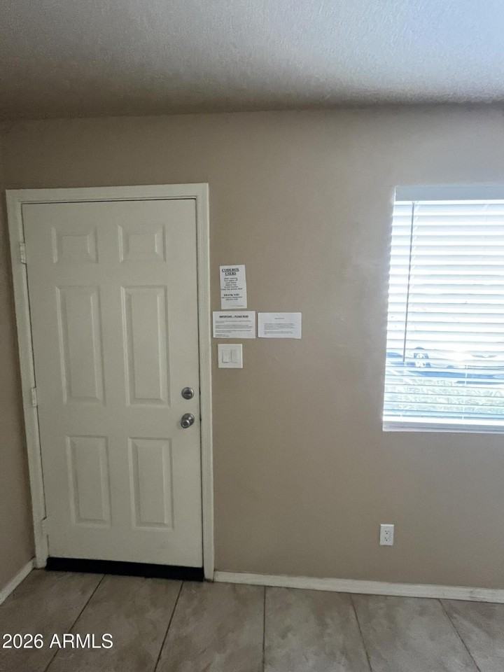 3011 E Cicero St #104 - Photo 3 of 18