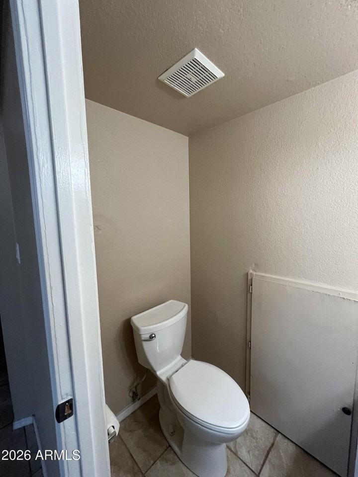 3011 E Cicero St #104 - Photo 7 of 18