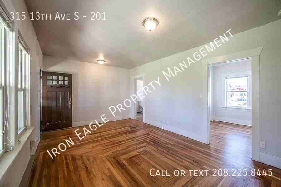 315 13th Ave S #201 - Photo 2 of 12