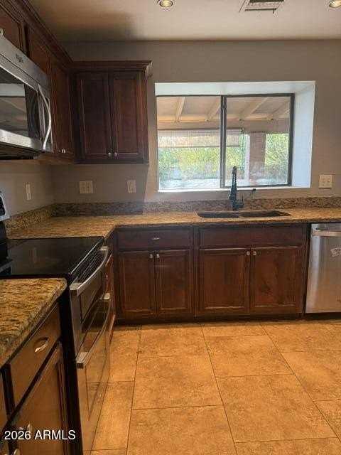 12610 N 88th Pl - Photo 6 of 24