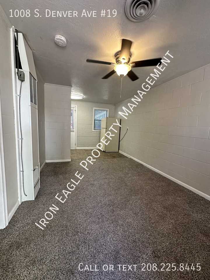 1008 S Denver Ave - Photo 4 of 7