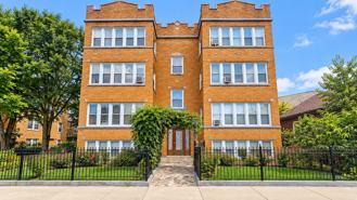 4646 W Addison St #3W - Photo 1 of 1