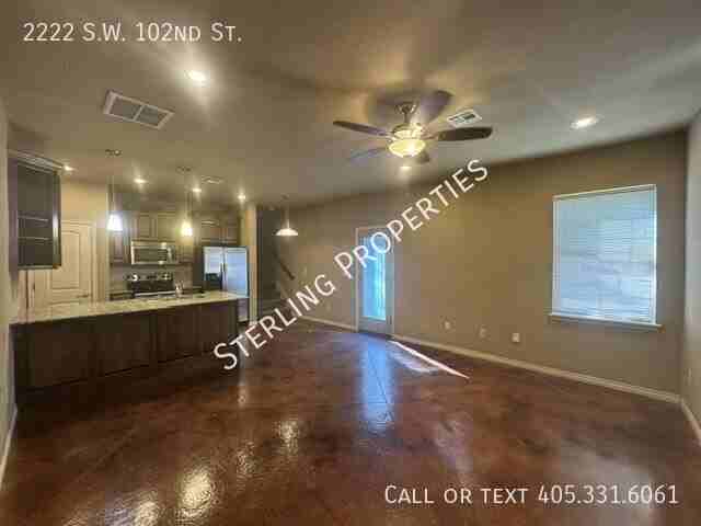 2222 Sw 102nd St - Photo 6 of 37