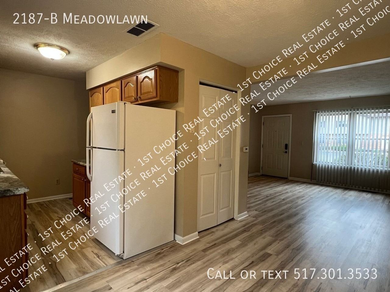 2187 Meadowlawn Dr Apt B - Photo 4 of 15
