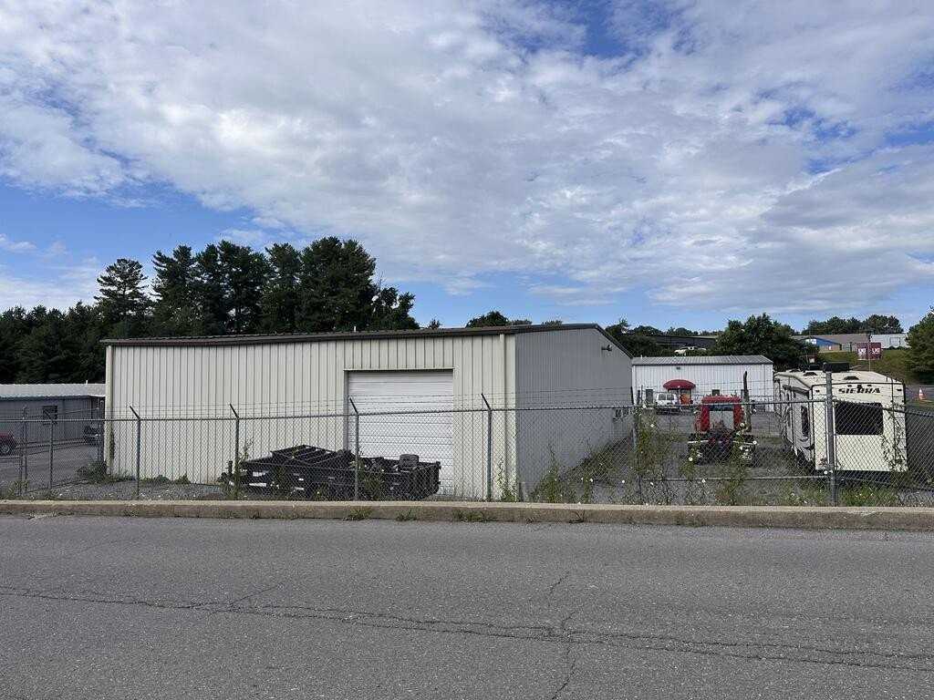 129 Dye Dr - Photo 6 of 50