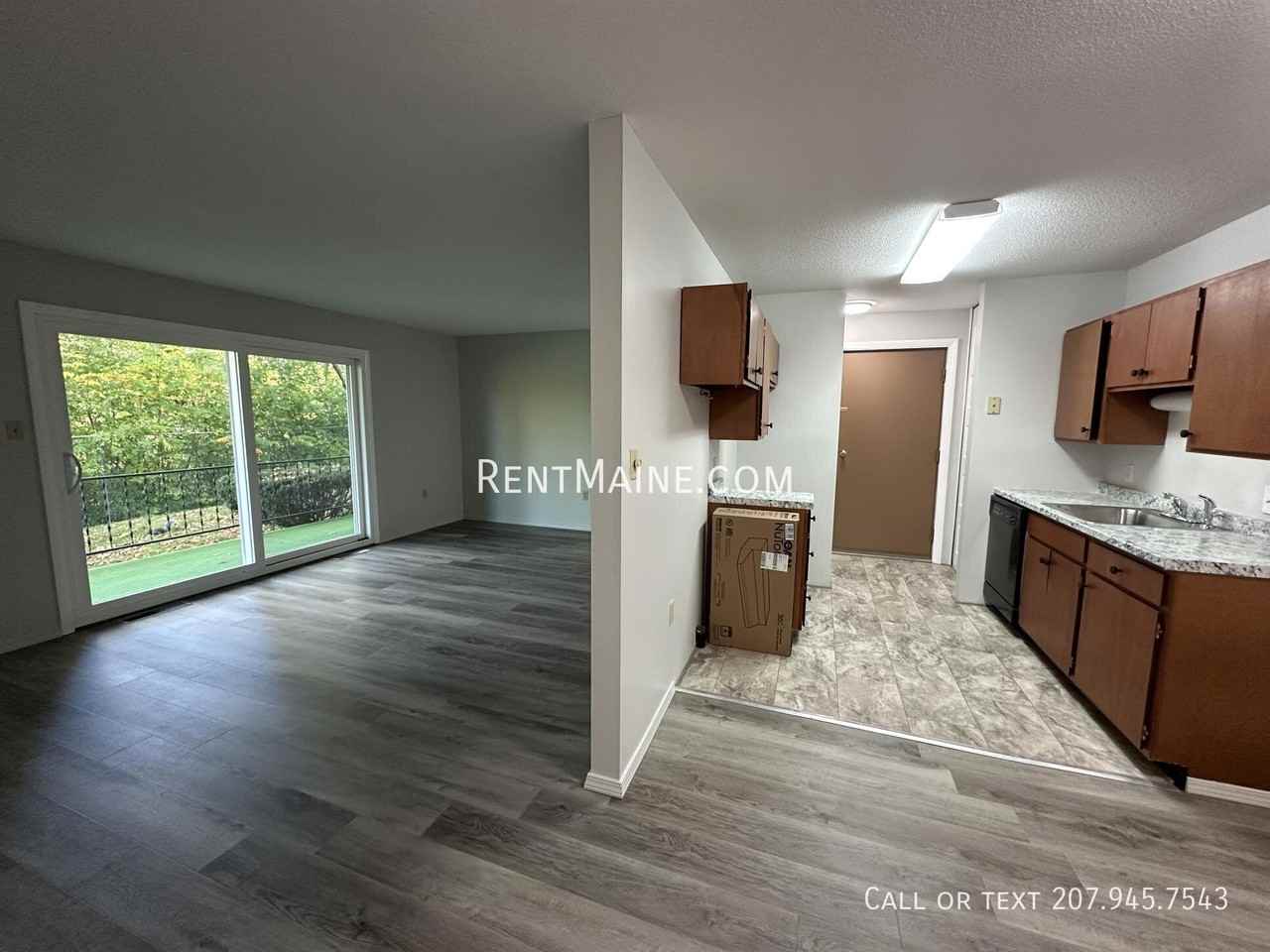 43 Longrale Park Apt D - Photo 6 of 22