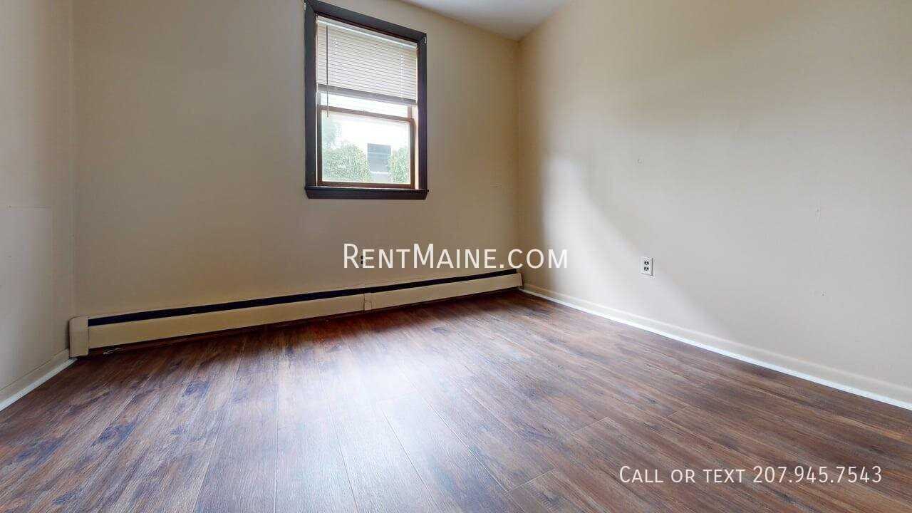 47 Sanford St #6 - Photo 7 of 11