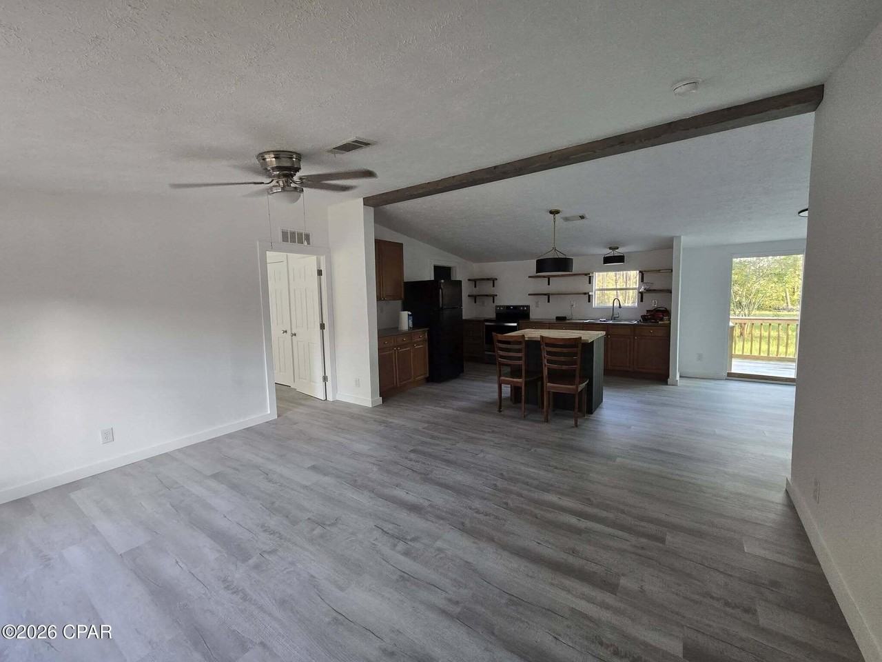 1913 Anna Lauren Dr - Photo 2 of 18