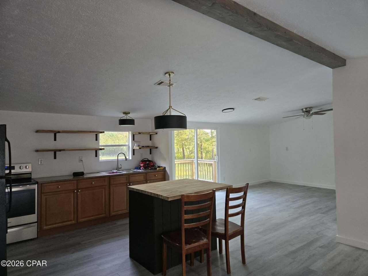 1913 Anna Lauren Dr - Photo 4 of 18